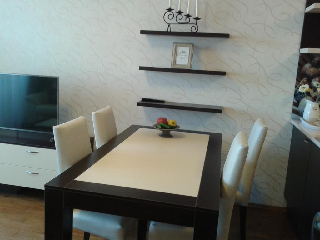 Apartment In St. Constantine And Helena Saints Constantine and Helena Bagian luar foto
