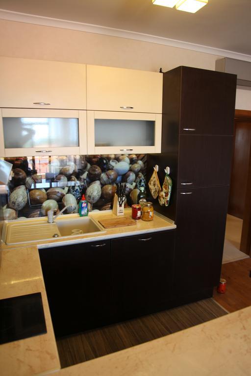 Apartment In St. Constantine And Helena Saints Constantine and Helena Bagian luar foto